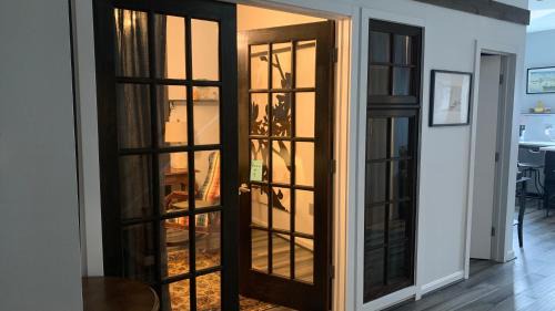 Eagle Hill Casa | Private Rooms, Shared Bath in a Private Home Minutes From Logan Airport