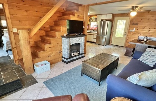 Standish Cabina | PRIVATE SANDY BEACH ON SEBAGO LAKE!! Enjoy your own 33' private sandy beach in this 3-bedroom 1 bath cabin. You are also just steps away from a 300' association beach.