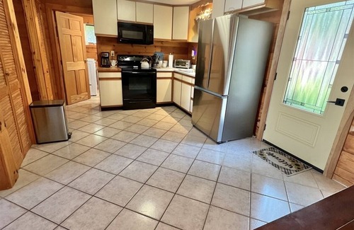 Standish Cabina | PRIVATE SANDY BEACH ON SEBAGO LAKE!! Enjoy your own 33' private sandy beach in this 3-bedroom 1 bath cabin. You are also just steps away from a 300' association beach.