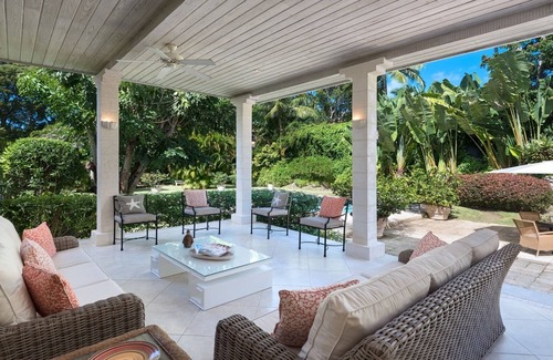 Sandy Lane Villa | Villa privada Sandy Lane con piscina y ama de llaves / cocinera - Corto paseo a la playa