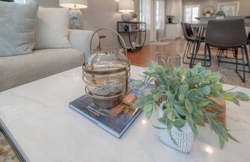 Virginia Park Casa | Private Screened in Pool with Main and Guest House