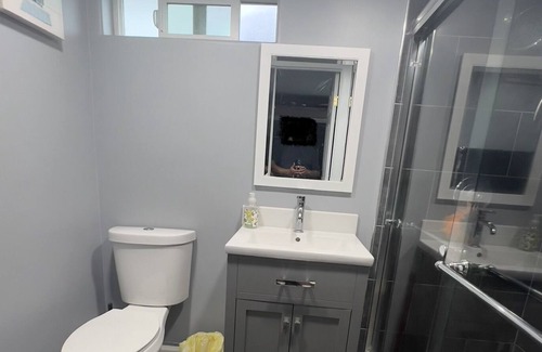 City of Industry Casa | Private, secluded room & bathroom.