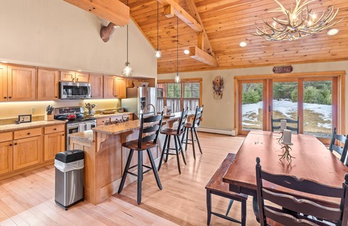 Olmstedville Casa | Private, secluded mountain home with a wood fireplace & screened deck