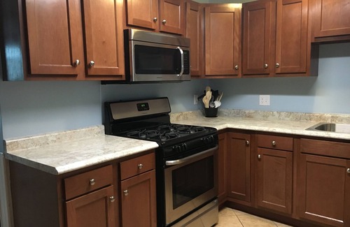 Spring Lake Cabaña | Recién actualizado, entorno privado, a pie de la playa y a minutos de Grand Haven