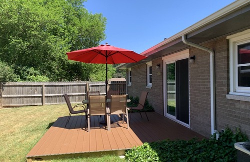 Benton Harbor Casa | Private Single Story Minutes to Lake MI Beaches and Downtown St Joe