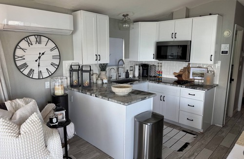 Lake Havasu City Complejo | Private Spa On Water, King Bed, private steps to water