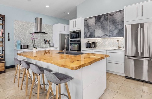 North Captiva Casa | Private & Spacious [2300sqft] home w/Pool,Hot Tub,Golf Cart, Pet Friendly & Club