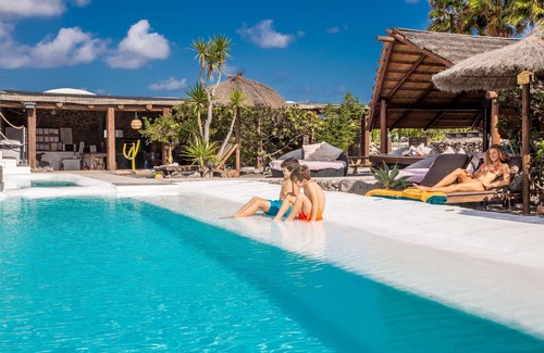Haria Villa | Villa privada/de lujo ecológico - Finca de Arrieta a 300m de la playa