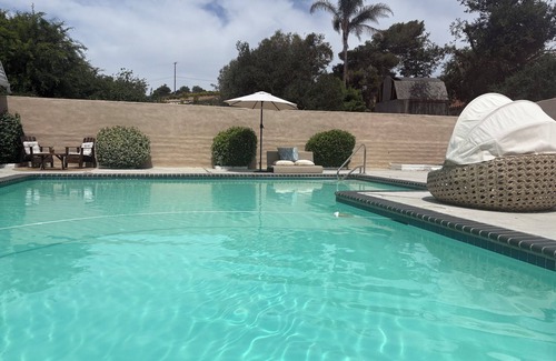 Fallbrook Apartamento | Private studio and pool in Laketree Estates, 5 min walk to Monserate Winery.