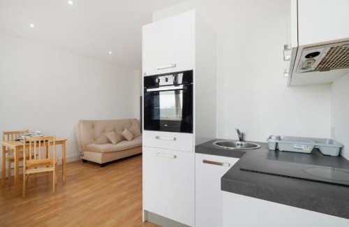 Borehamwood Apartamento | Private Studio Apartment with Parking