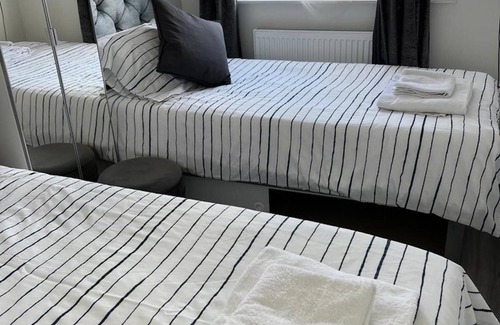 Grove Park Cama Y Desayuno | Private studio Apartment/Flat in London