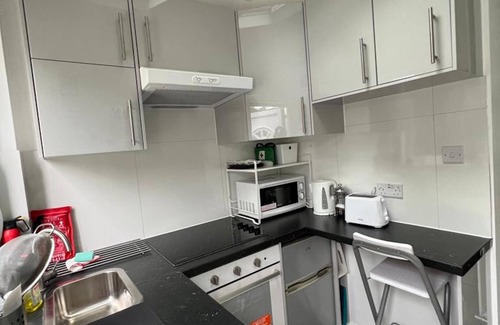 Grove Park Cama Y Desayuno | Private studio Apartment/Flat in London