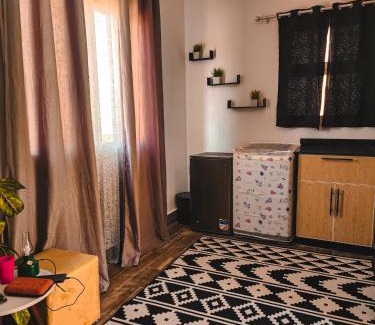 6th of October City Apartamento | Private Studio, AC, kitchen, TV, Wi-Fi