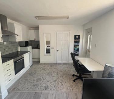 Roxeth Apartamento | Private Studio Flat in Harrow