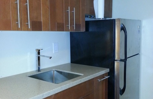 Homestead Casa | Private studio, ideal for students on rotation and those with business at OHSU.