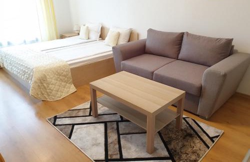 Razlog Complejo | Private Studio in Aspen Golf and Ski Resort