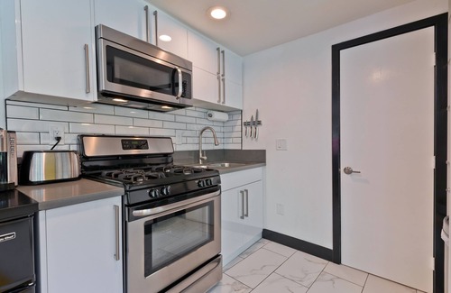 Racquet Club West Apartamento | Fantástico estudio privado en compuesto familiar