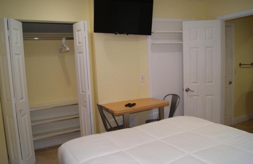 Miami Gardens Casa | Private Studio two miles from Hard Rock Stadium