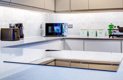 Cann Hall Apartamento | Private & Stylish 2 bedroom London Apartment