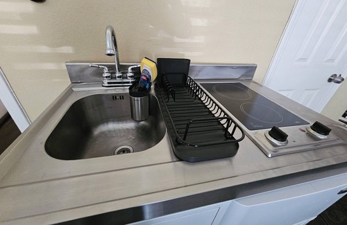 Northwest Anaheim Apartamento | Private Suite, 8 Mins to Disney