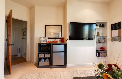 Boulder Condominio | Private Suite and Patio by Boulder Gorgeous Views