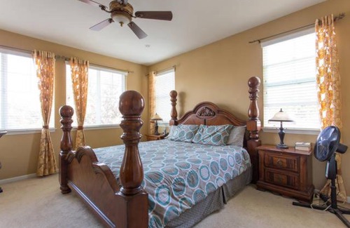 San Jose Casa | Private Sunny Home 4BR Gr8 cntrl loc Garage kitchn Byard