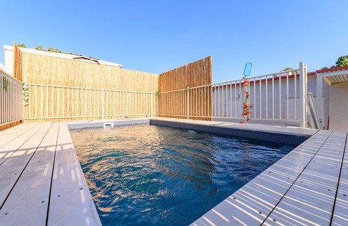Shadmot Dvora Casa | Private sweeming pool surrounded by nature .3 bedroom suite 20m to the kineret
