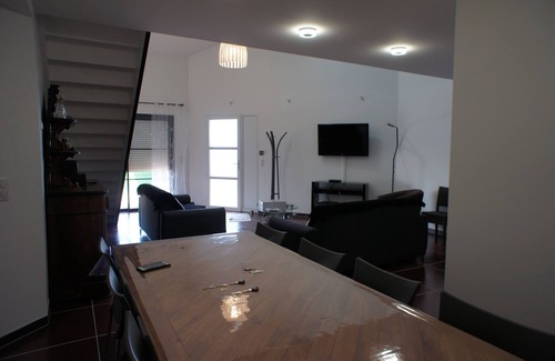 Arces Casa | Piscina privada climatizada a 29 ° C de abril a noviembre - La Maison de Cérès-