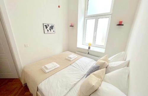 Neulerchenfeld Apartamento | Private terrace, 8 min to center