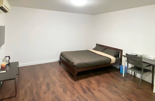 Bang Kho Laem Apartamento | Private Room Queen Size bed Near BTS Walk 500 m From Asiatique the Riverfront!