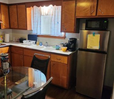 Buffalo Apartamento | private upper 1 bd apartment