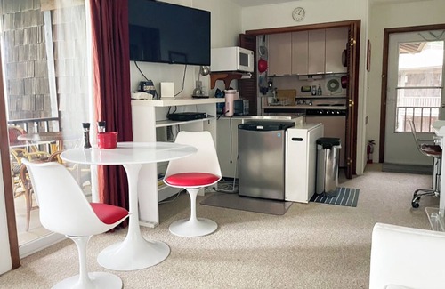 Shelter Island Heights Apartamento | Private 1-bedroom waterfront apartment in fabulous Shelter Island Heights