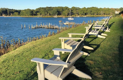 Shelter Island Heights Apartamento | Private 1-bedroom waterfront apartment in fabulous Shelter Island Heights