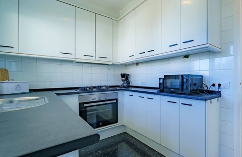 Condado del Jaruco Casa | Private vacation home in Lloret, sea view, WiFi, Air conditioning, pool, sleeps 6