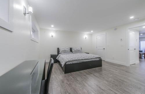 White Rock Apartamento | Private Vacation Guest Suite Near Beach