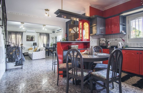 Potamos Villa | Villa privada en buena ubicación