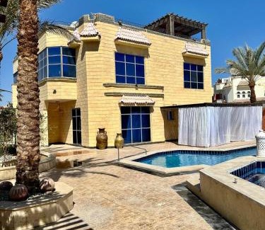 Al Mamsha El Seyahi Villa | Private villa in Hurghada