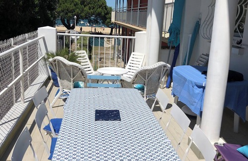 Cote Landaise Villa | Private villa on Arcachon's central beach