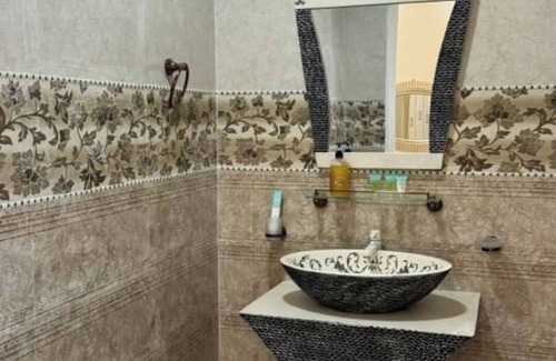 Bidya Otro | Private villa, pool, mountains