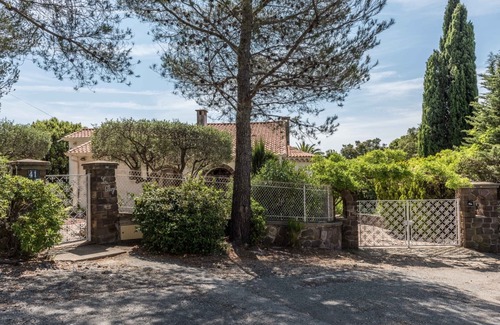 Saint-Raphael Villa | Villa privada con piscina "Lou Mazet"
