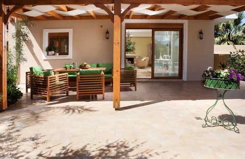 Piskopiano Casa | Villa privada con piscina climatizada y vistas al mar.