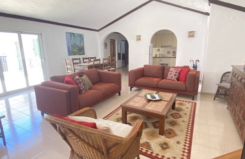 Vale de Covo Villa | Villa privada con piscina climatizada, centro de la ciudad cerca