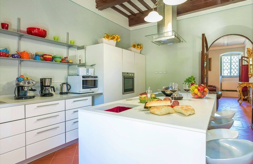 Cortona Villa | Casa de vacaciones privada con jacuzzi, piscina privada, A/C, WIFI, TV, patio, cerca de Cortona