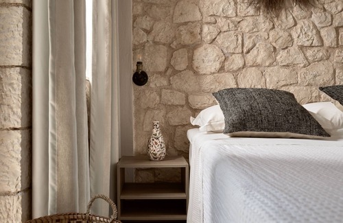 Plaka Casa | Private Villa with pool
