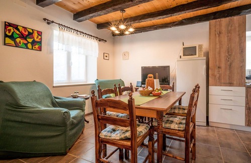 Groznjan Casa | Casa de vacaciones privada con A/C, piscina privada, WIFI, TV, terraza, vista panorámica