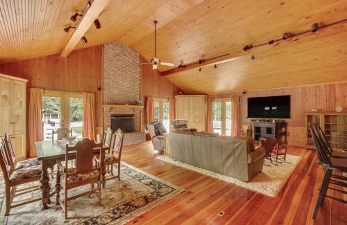 Ruffin Casa | Private Walterboro Estate with Deck and Fire Pit!