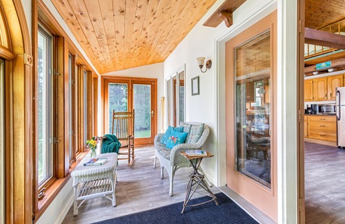 Glover Casa | RELÁJESE, CONECTE Y REJUVENECE en la cabaña tranquila frente al mar durante todo el año