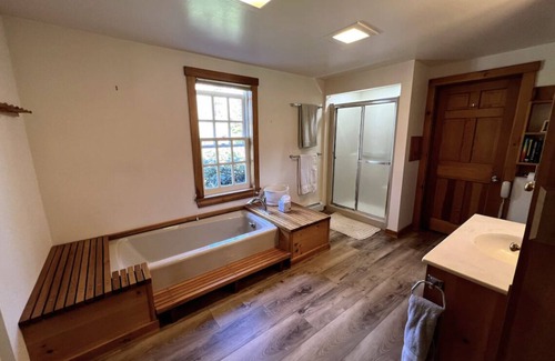 Pemaquid Otro | Private Waterfront Farmhouse on 24 Acres with Private Shore Access