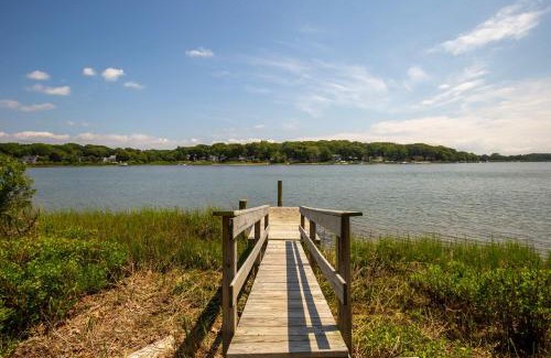 Southold Casa | Private Waterfront Home: Dock, Kayaks