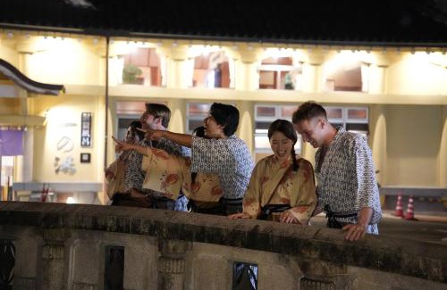 Kinosaki Onsen Hotel | Private Whole Japanese House Stay with Free Shuttle, Activities & Kids Stay Free 送迎付きお子様無料でアクティビティも楽しめる1棟貸切宿